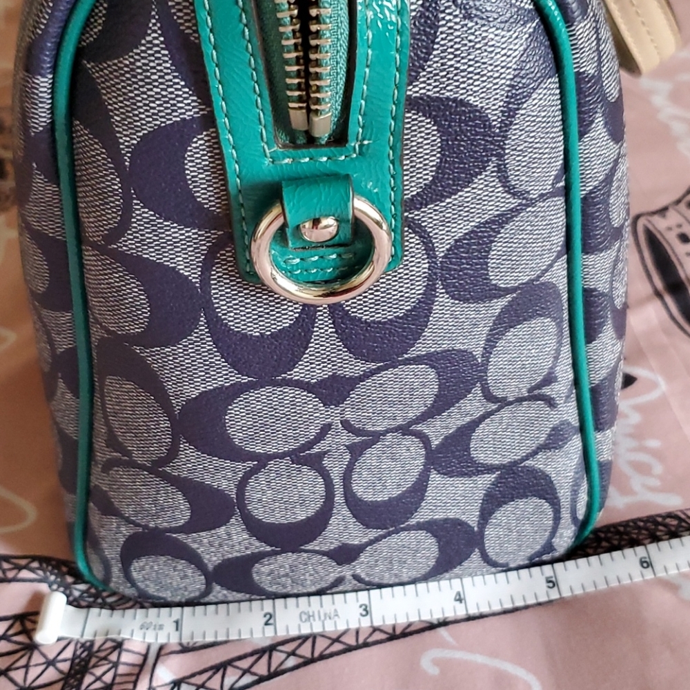 Coach Crossbody Handbag - Picture 14 of 14